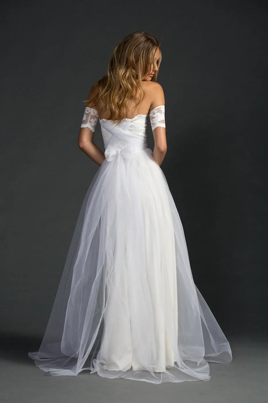 Clearance Off-shoulder Lace Pleated Bowknot Floor Grown Long Dress