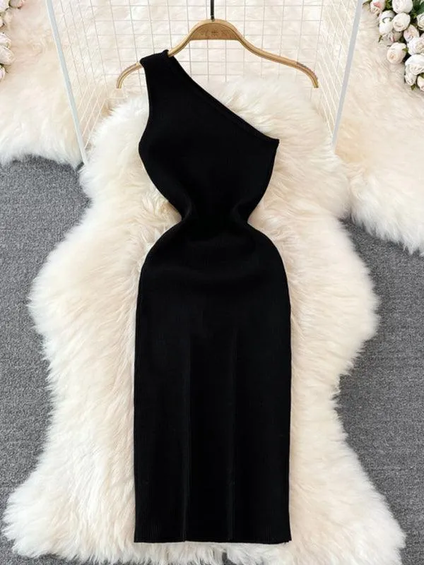 Elegant Asymmetrical Off-Shoulder Knit Dress for a Flattering Silhouette