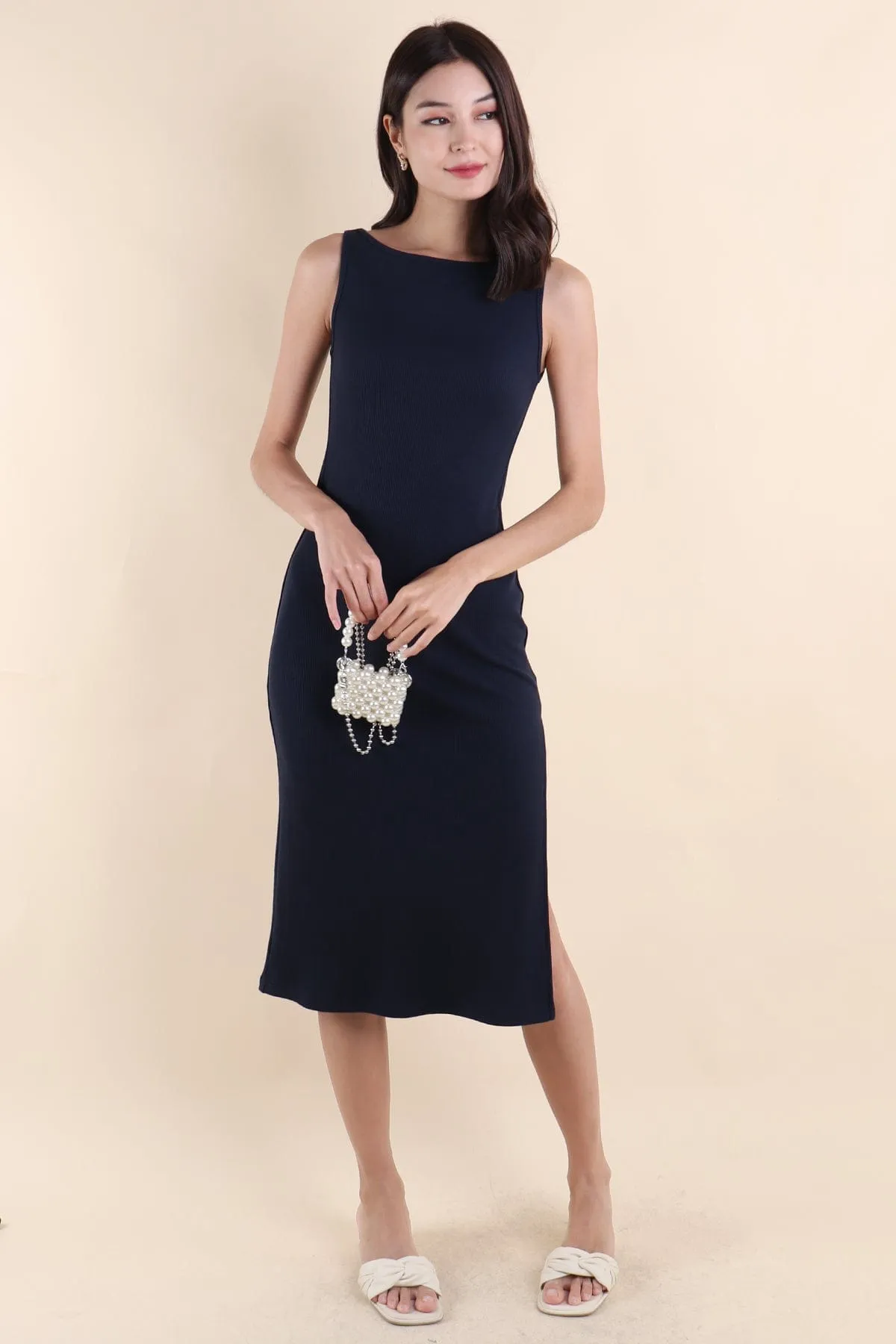 EVIANNA RIBBED DRESS IN NAVY