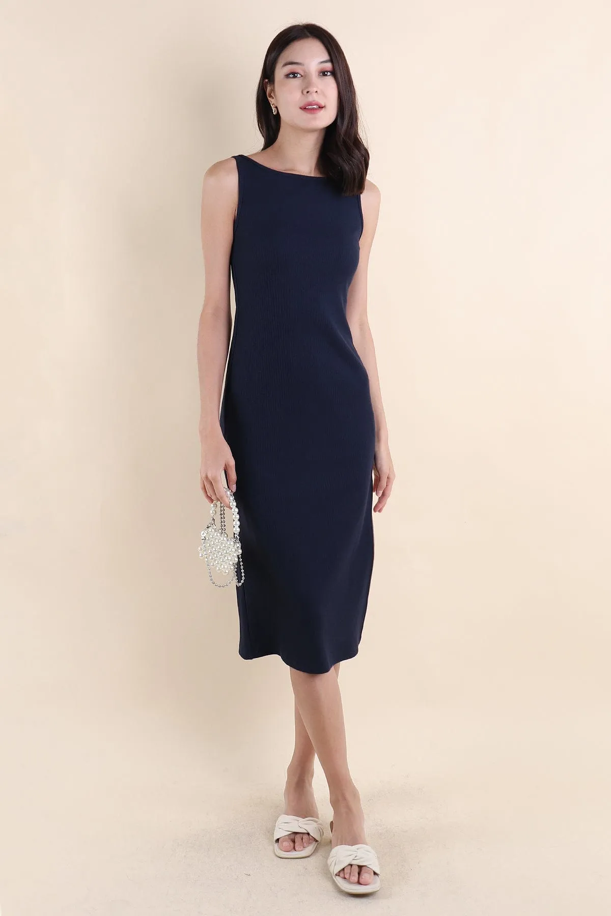 EVIANNA RIBBED DRESS IN NAVY
