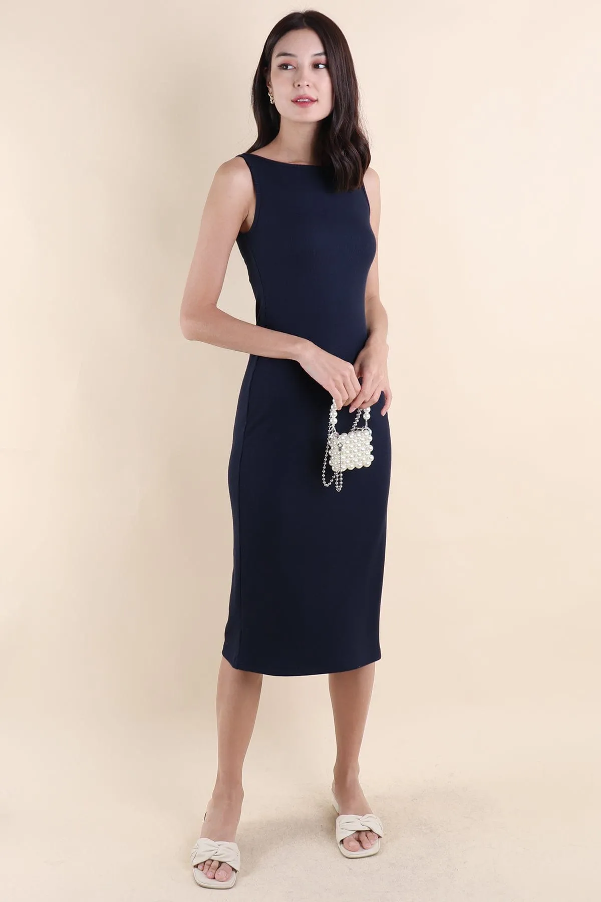 EVIANNA RIBBED DRESS IN NAVY