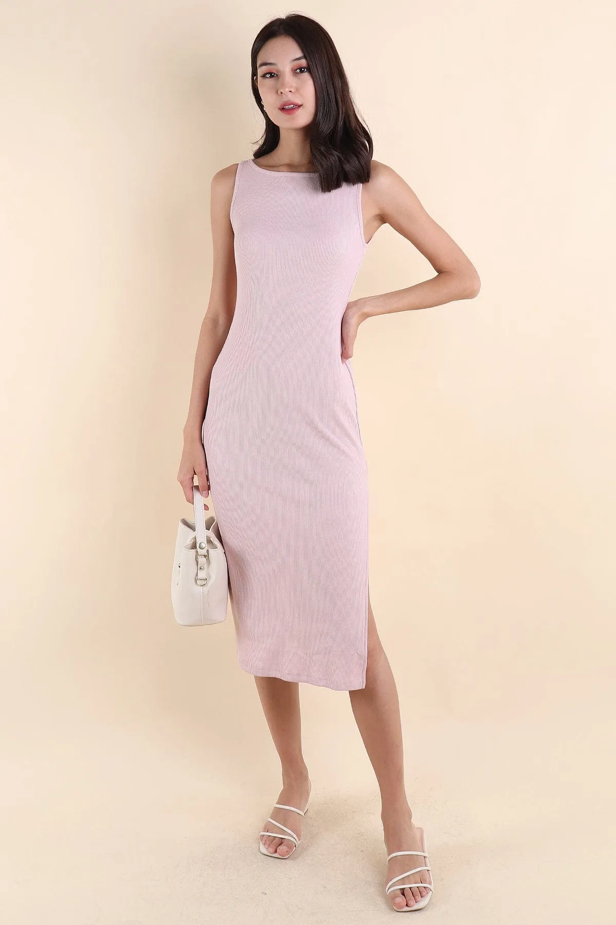 EVIANNA RIBBED DRESS IN PINK