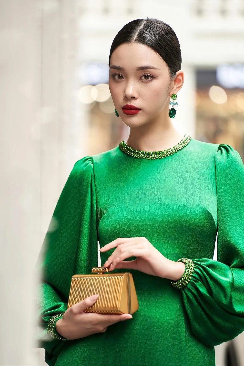 Iridessa Straight Bishop Sleeved Silk Floor Length Ao Dai