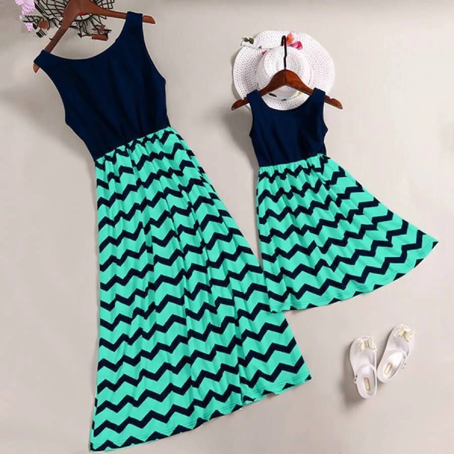 Mom and Me Trendy Sleeveless Wave Striped Dress