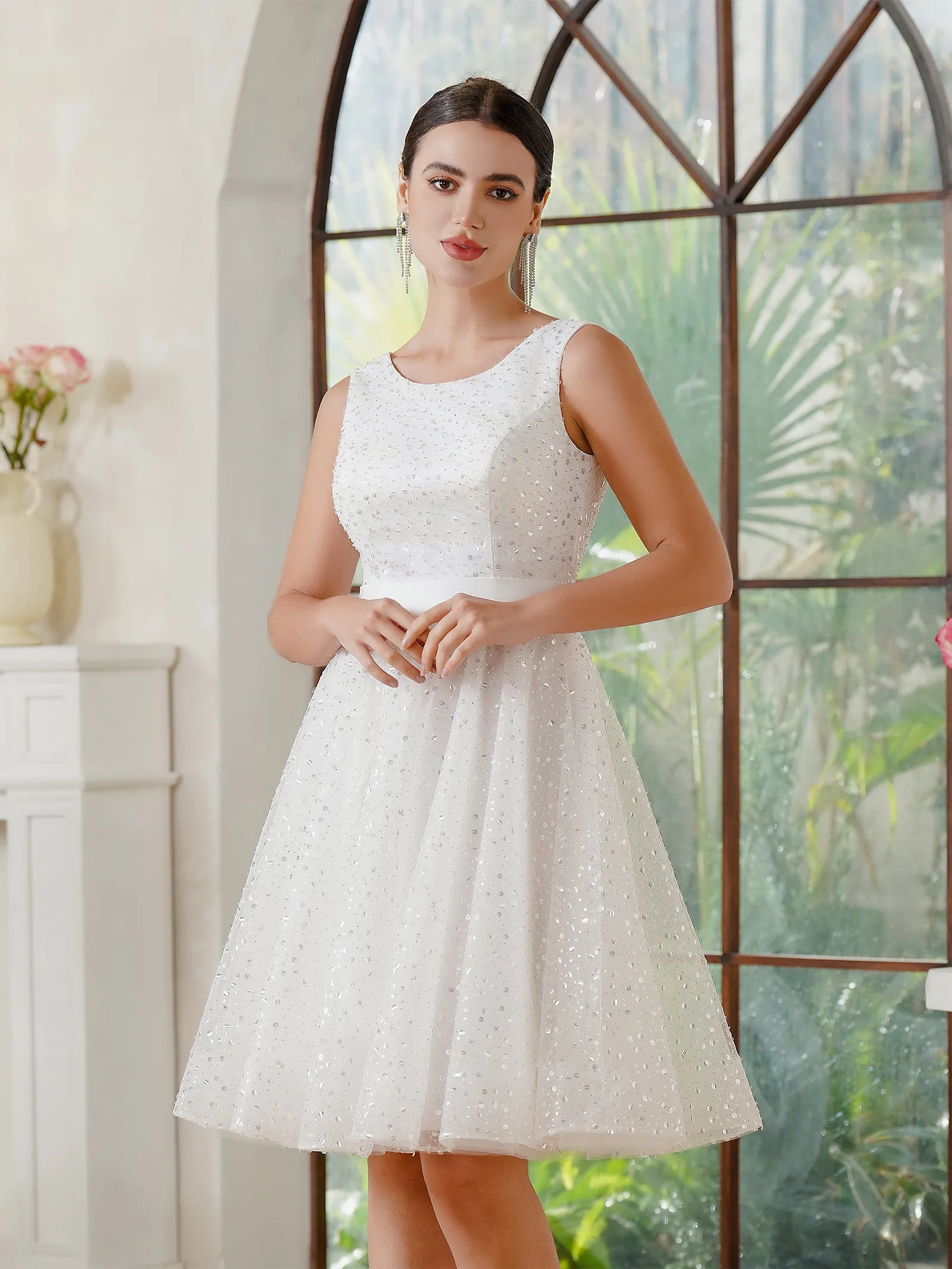 Short A-Line Backless Sleeveless Crew Tulle Prom Dresses with Sequins