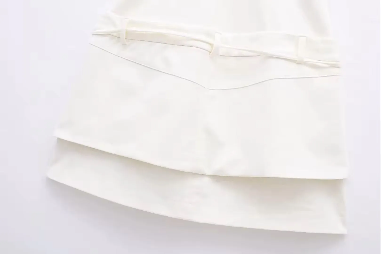 Siren White Square Colar Sashes Mini Dress