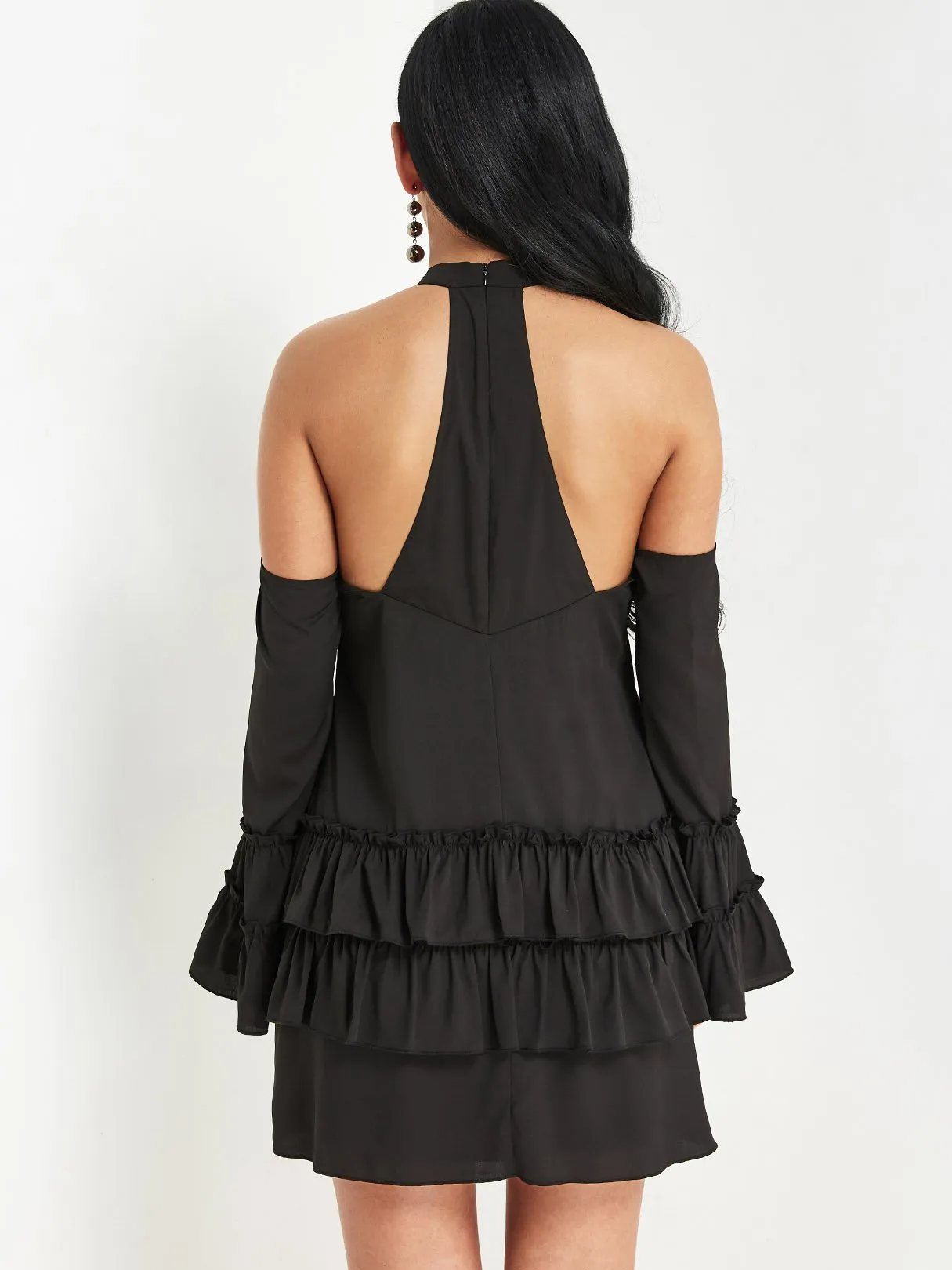 Wholesale Black Halter Cold Shoulder Long Sleeve Plain Sexy Dresses